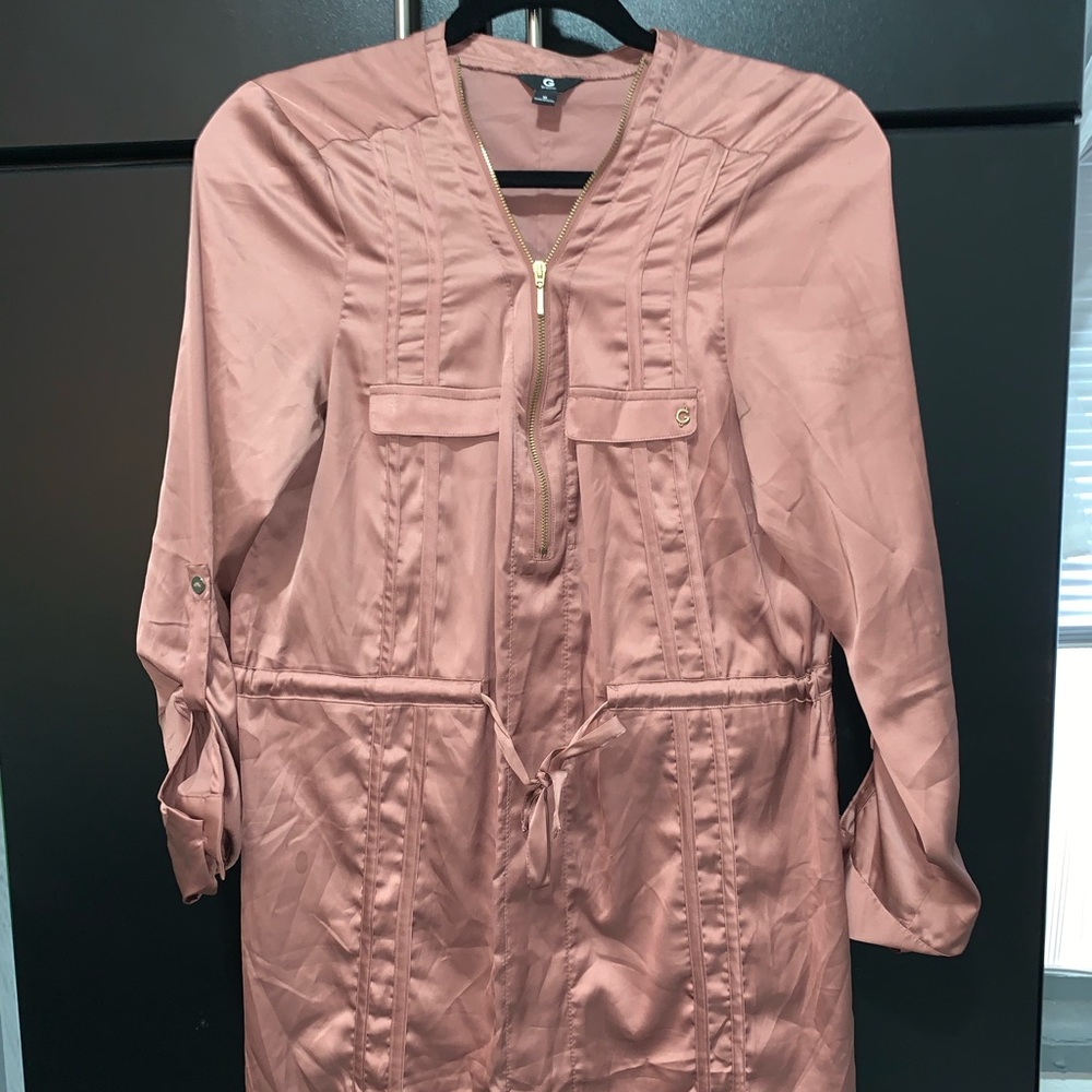 Guess top